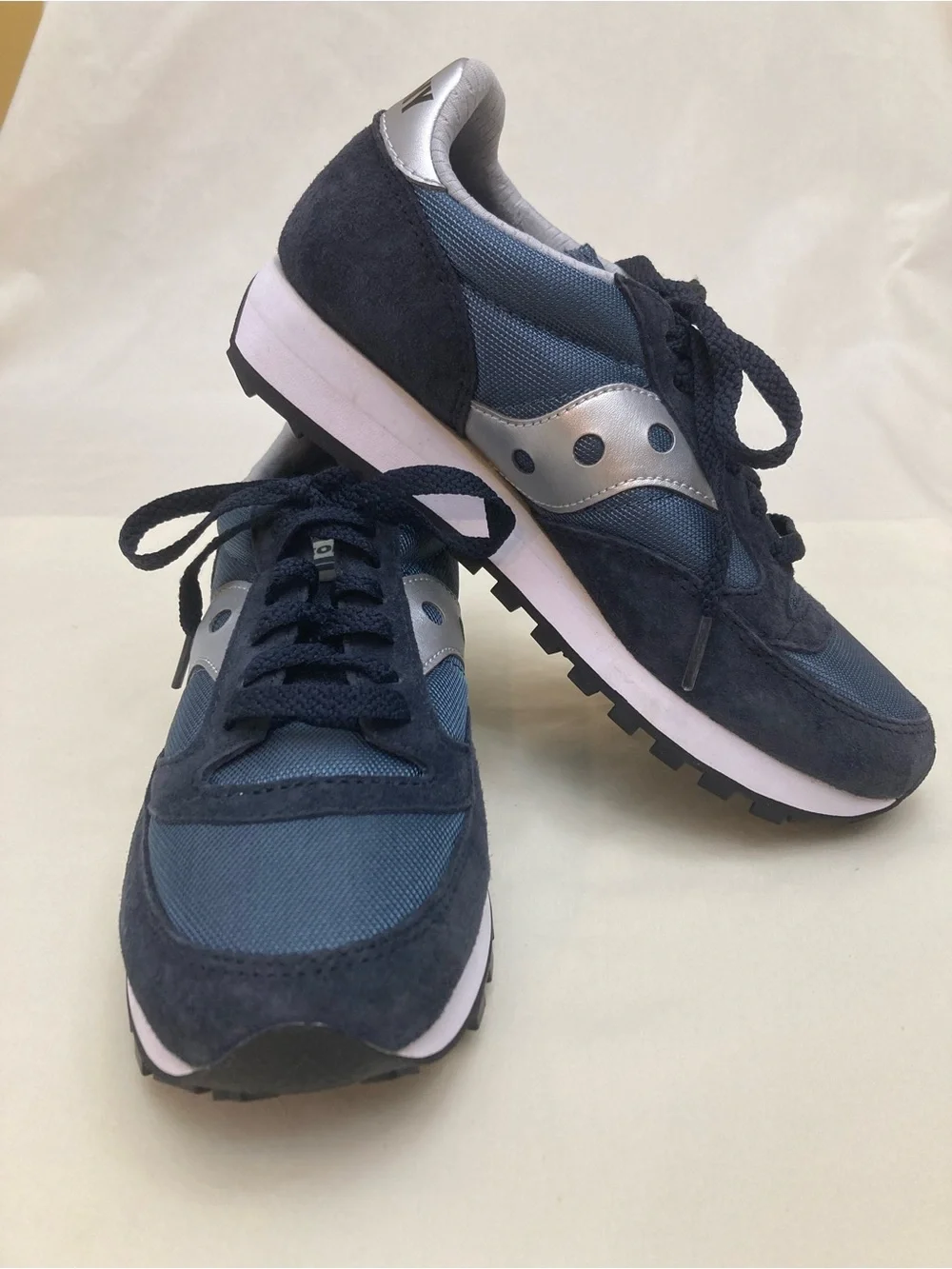 Saucony Kids Navy and Light Blue Lace-Up Sneakers 5.5